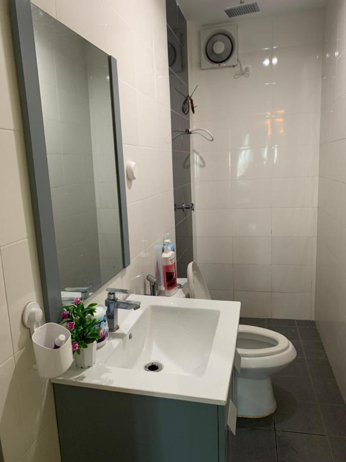 Kb Wakaf Che Yeh Apartment Kota Bharu Eksteriør billede